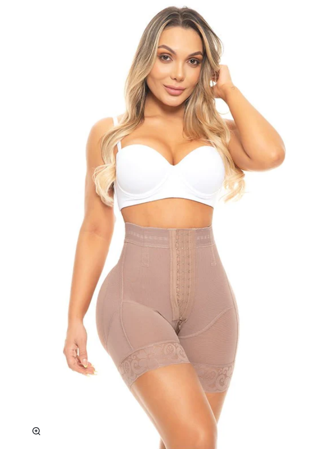 Short Push up Talle alto con 3 filas de broches realce Bootylicious